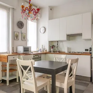 Bnbutler - Riccardo Galli - Incantevole Appartamento, A Casa Vostra! Милан