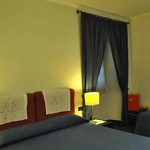 Pensión Residenza Cola Di Rienzo - In, Roma