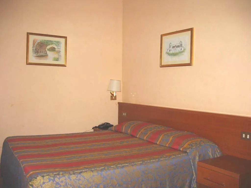 Couette-café Buonarroti Home Rome