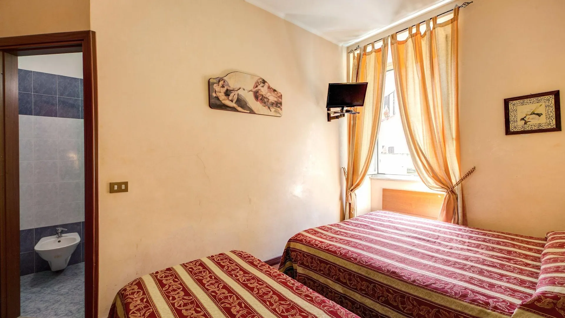 רומא Buonarroti Home לינה וארוחת בוקר