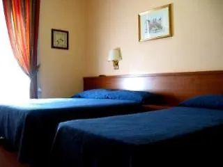רומא Buonarroti Home 2*,  איטליה